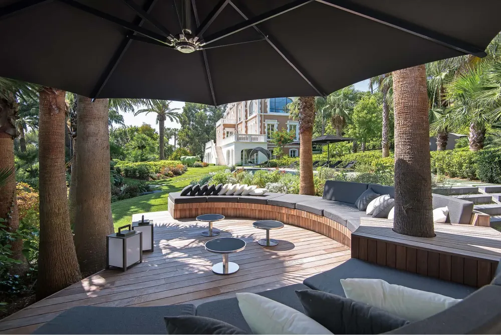 Reportage photos Château SOLIGNY_Page_07webp